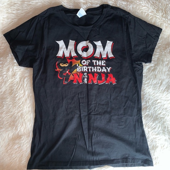 Kid,Dad and Mom Happy Birthday Ninja ThemeT-Shirts. Cupcake Toppers and Backdrop - Picture 7 of 16